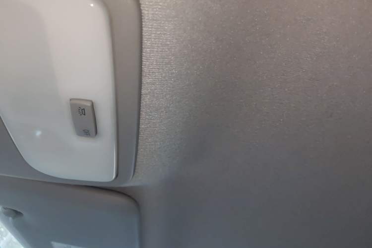 Used Renault Captur 2015 1.2T Automatic Standard Edition Headliner
