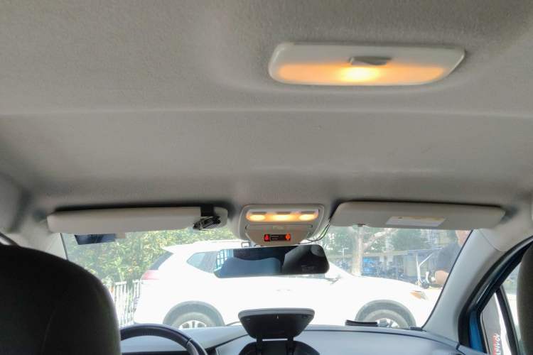 Used Renault Captur 2015 1.2T Automatic Comfort Edition Headliner