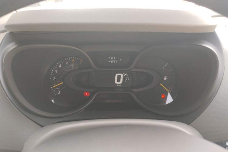 Used Renault Captur 2015 1.2T Automatic Standard Edition Instrument Cluster
