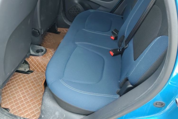 Used Renault Captur 2015 1.2T Automatic Comfort Edition Interior 4