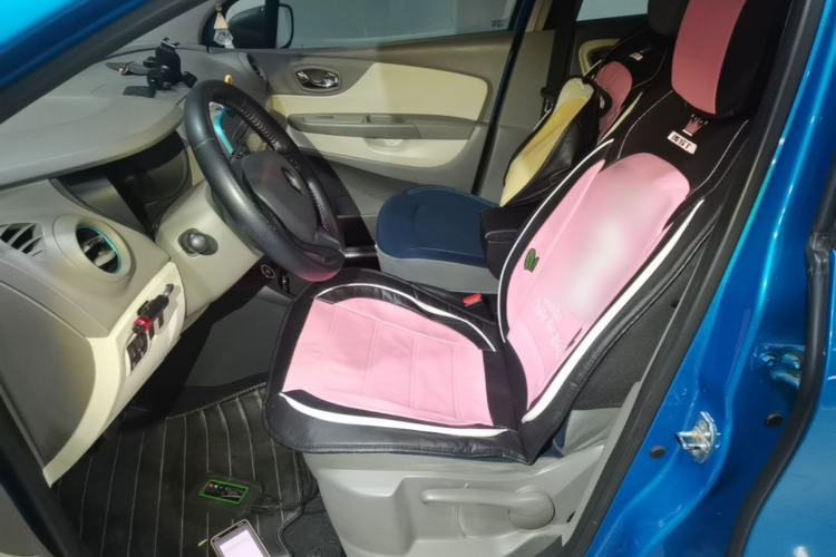 Used Renault Captur 2015 1.2T Automatic Standard Edition Left Front Seat