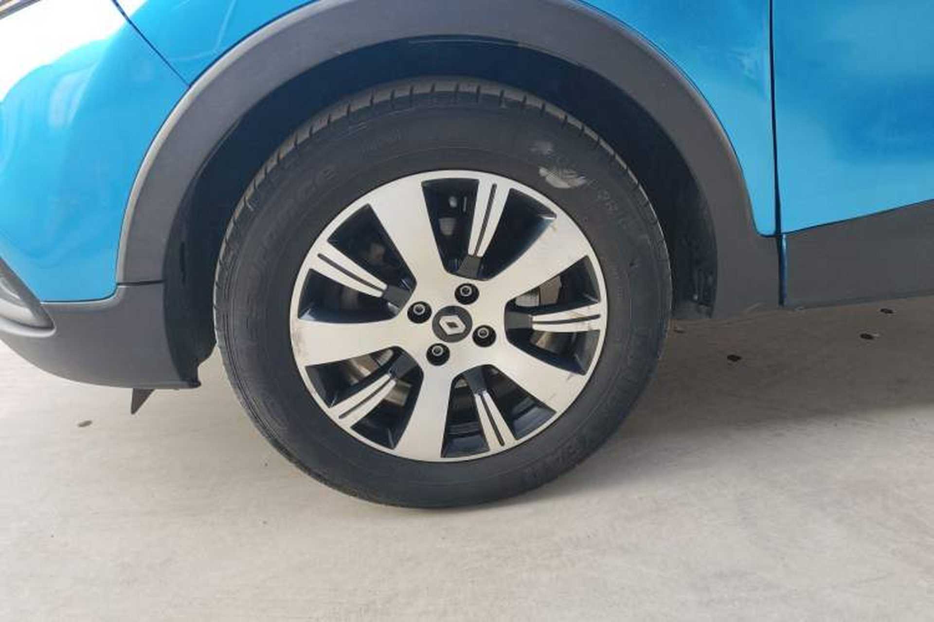 Used Renault Captur 2015 1.2T Automatic Standard Edition Left Front Wheel Hub