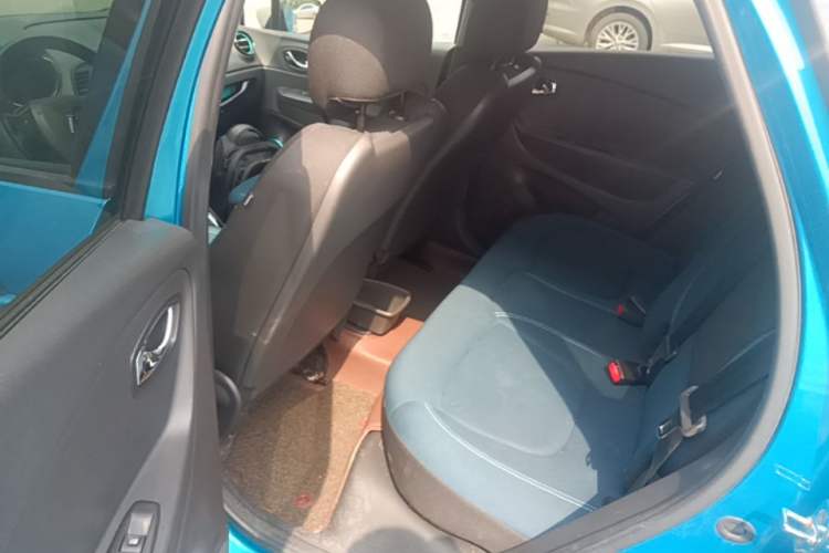 Used Renault Captur 2015 1.2T Automatic Comfort First Edition Left Rear Seat