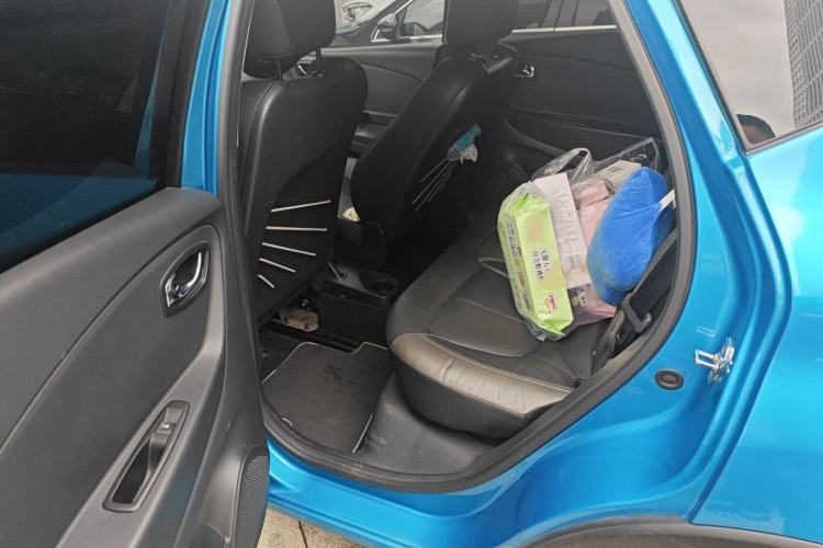 Used Renault Captur 2015 1.2T Automatic Luxury First Edition Left Rear Seat
