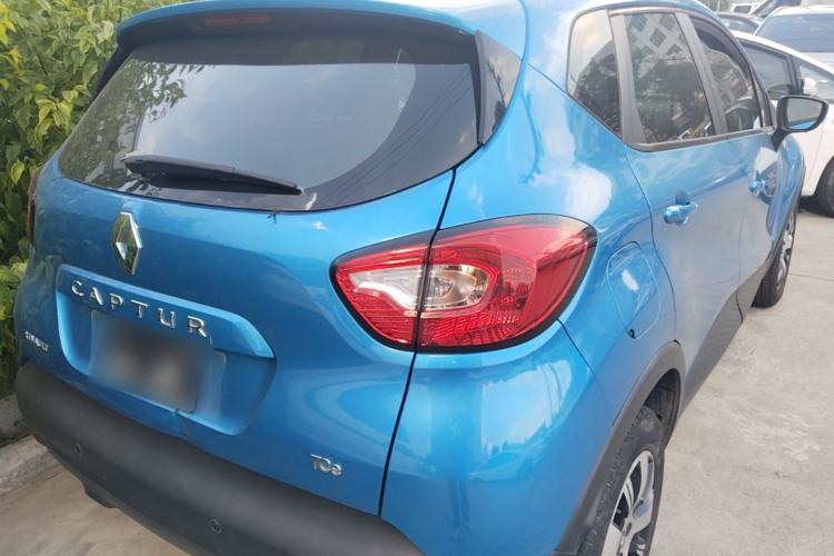 Used Renault Captur 2015 1.2T Automatic Standard Edition Rear Right 45 Deg