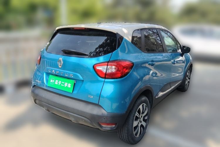 Used Renault Captur 2015 1.2T Automatic Comfort Edition Rear Right 45 Deg