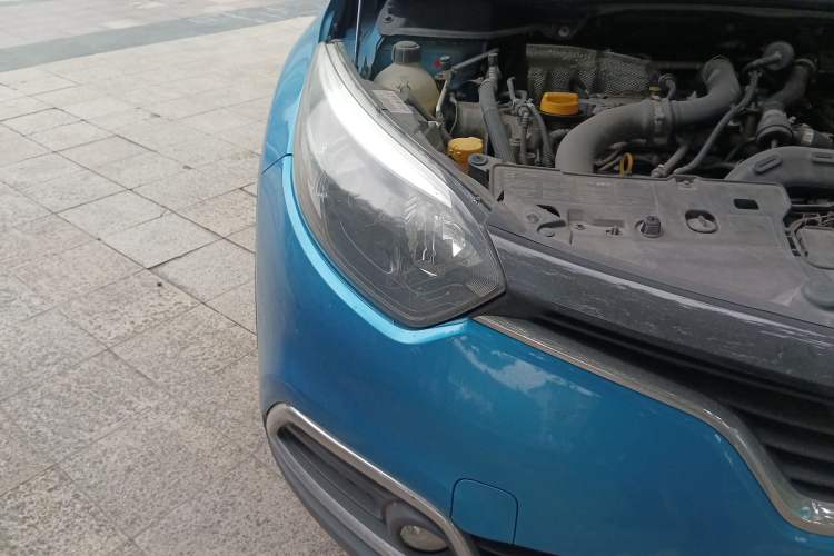 Used Renault Captur 2015 1.2T Automatic Comfort Edition Right Front Headlight