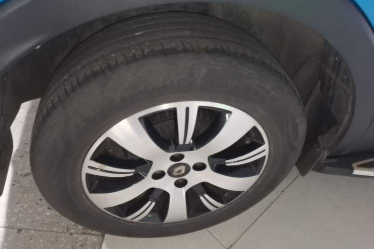 Used Renault Captur 2015 1.2T Automatic Standard Edition Right Rear Wheel Hub