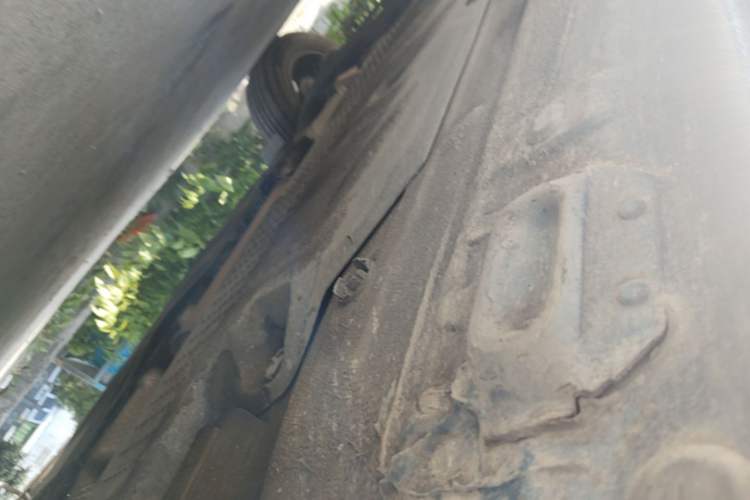 Used Renault Captur 2015 1.2T Automatic Standard Edition Right Side Sill