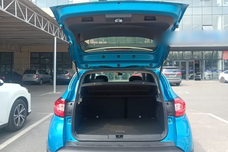 Used Renault Captur 2015 1.2T Automatic Comfort First Edition Trunk