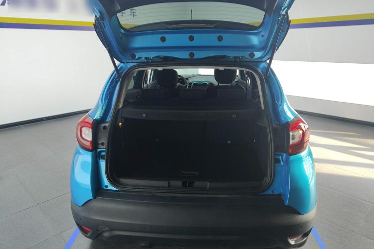 Used Renault Captur 2015 1.2T Automatic Comfort Edition Trunk