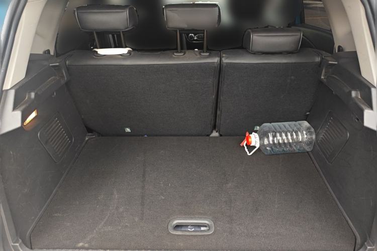 Used Renault Captur 2015 1.2T Automatic Luxury First Edition Trunk