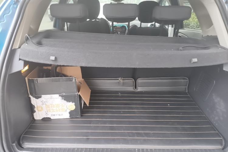Used Renault Captur 2015 1.2T Automatic Comfort First Edition Trunk