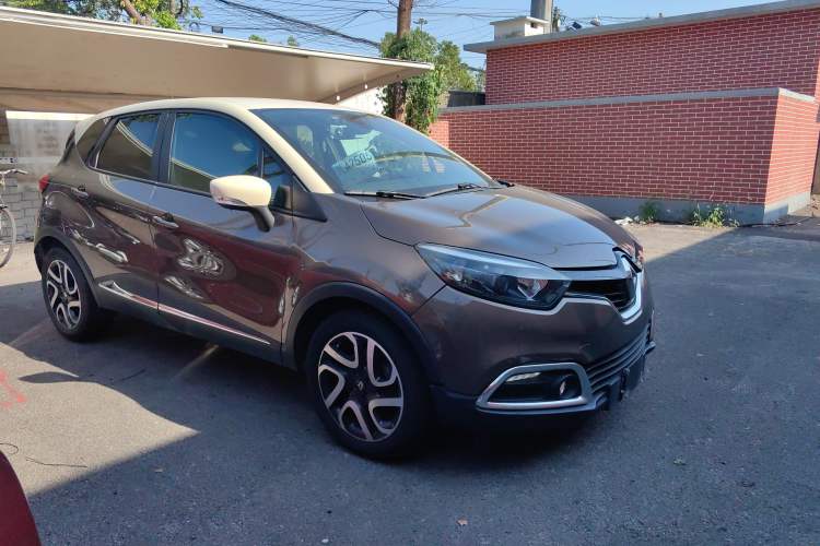 Used Renault Captur 2015 1.2T Automatic Comfort First Edition Exterior 2