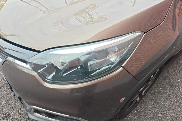 Used Renault Captur 2015 1.2T Automatic Comfort First Edition Left Front Headlight