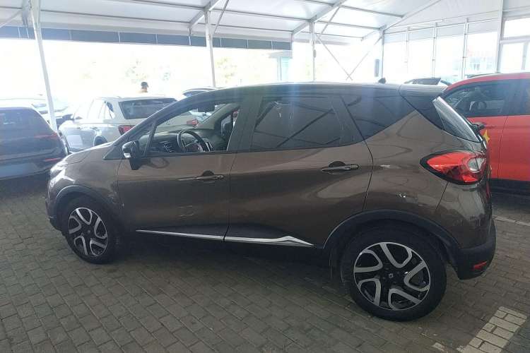 Used Renault Captur 2015 1.2T Automatic Comfort First Edition Left Side