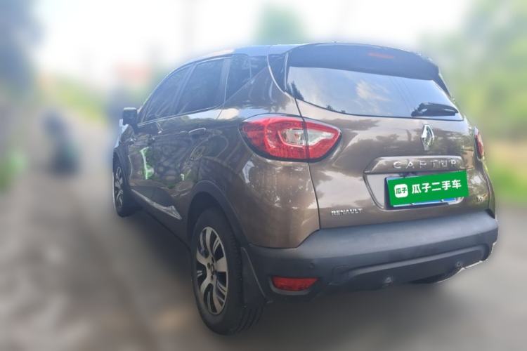 Used Renault Captur 2015 1.2T Automatic Comfort First Edition Rear Left 45 Deg