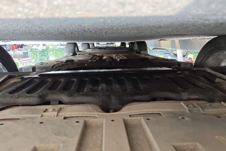 Used Renault Captur 2015 1.2T Automatic Comfort First Edition Chassis Front