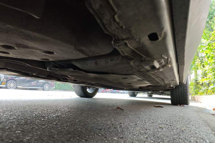 Used Renault Captur 2015 1.2T Automatic Comfort First Edition Chassis Rear Right