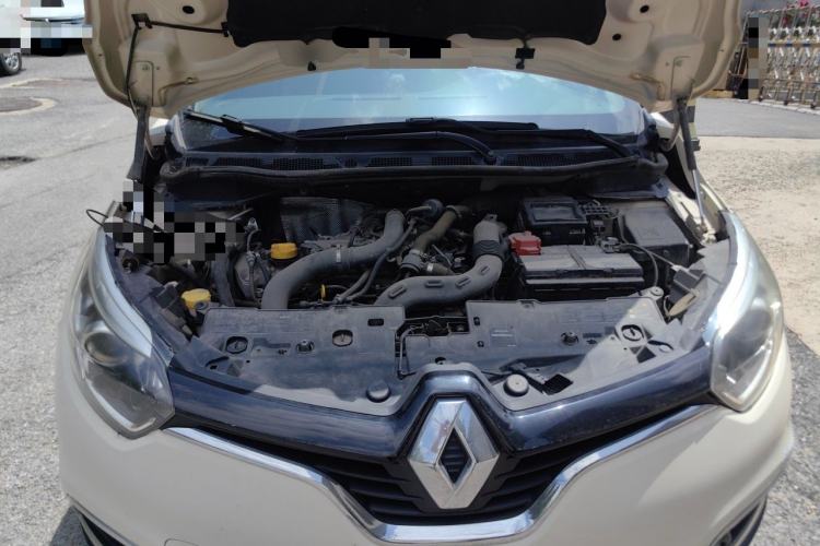 Used Renault Captur 2015 1.2T Automatic Luxury First Edition Engine Bay