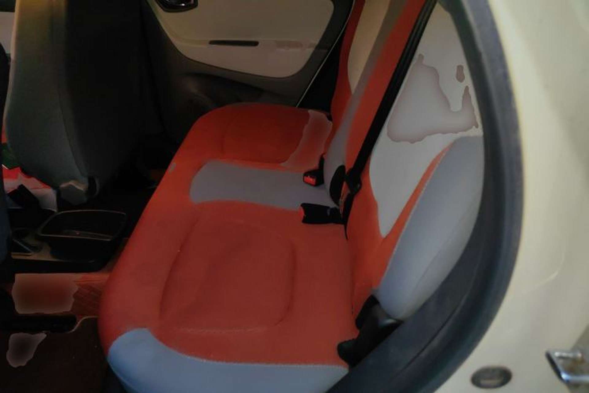 Used Renault Captur 2015 1.2T Automatic Comfort First Edition Left Rear Seat