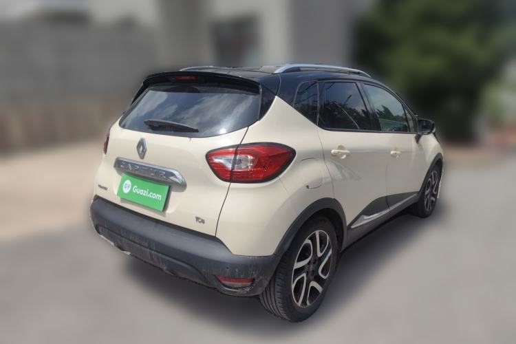 Used Renault Captur 2015 1.2T Automatic Luxury First Edition Rear Right 45 Deg