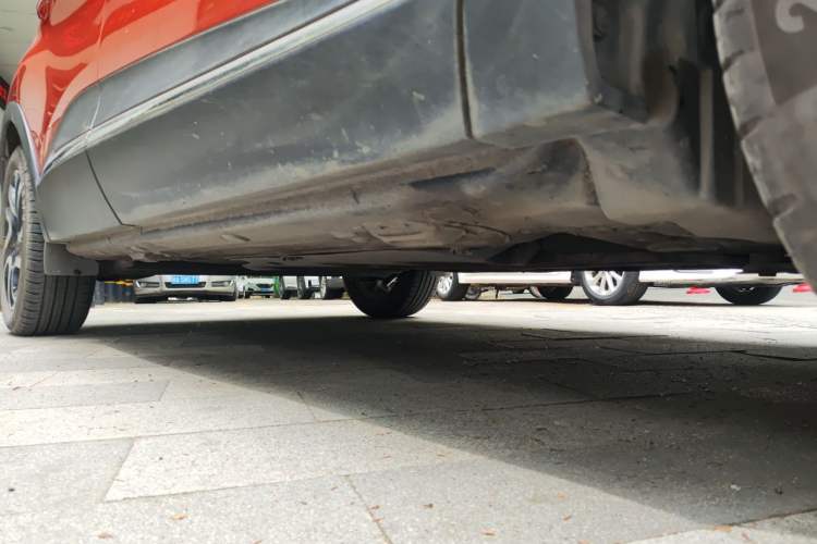 Used Renault Captur 2015 1.2T Automatic Comfort Edition Chassis Front Right