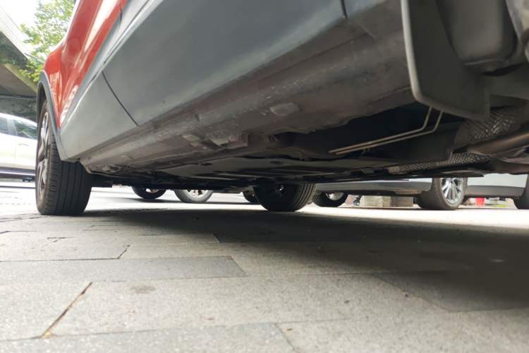 Used Renault Captur 2015 1.2T Automatic Comfort Edition Chassis Rear Left