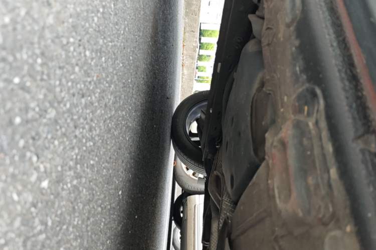 Used Renault Captur 2015 1.2T Automatic Luxury First Edition Chassis Rear Right