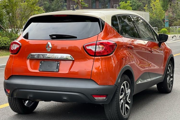 Used Renault Captur 2015 1.2T Automatic Luxury First Edition Exterior 2