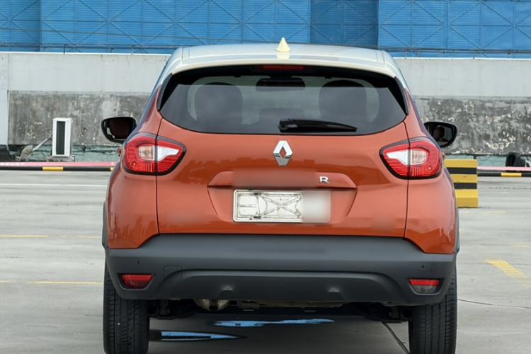 Used Renault Captur 2015 1.2T Automatic Comfort First Edition Exterior 4