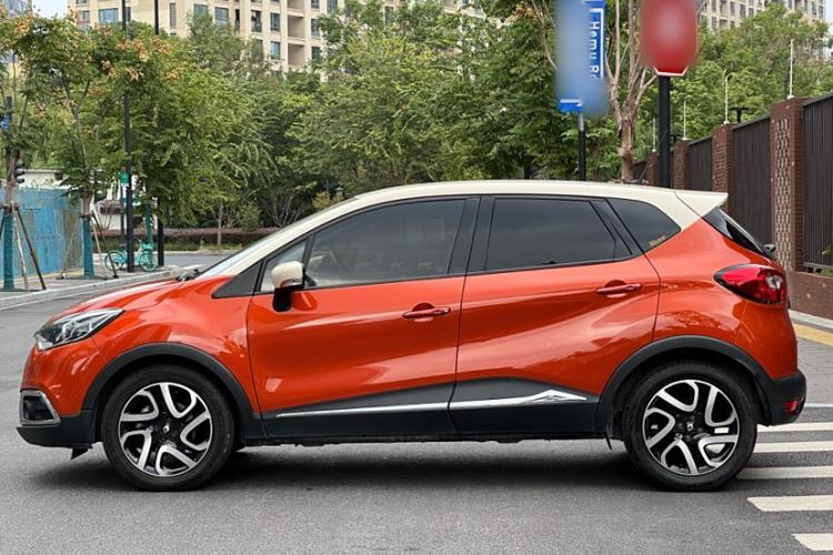 Used Renault Captur 2015 1.2T Automatic Luxury First Edition Exterior 6