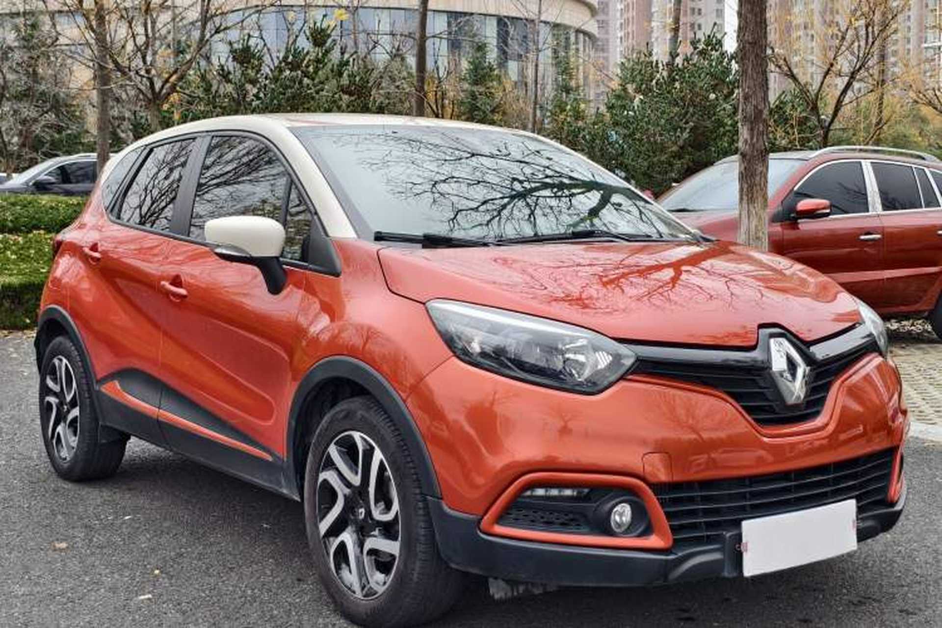 Used Renault Captur 2015 1.2T Automatic Comfort Edition Exterior 8