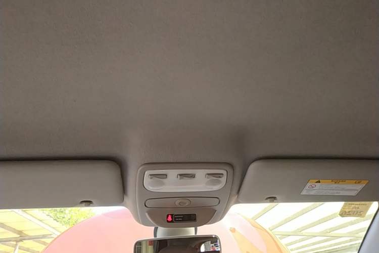 Used Renault Captur 2015 1.2T Automatic Comfort First Edition Headliner