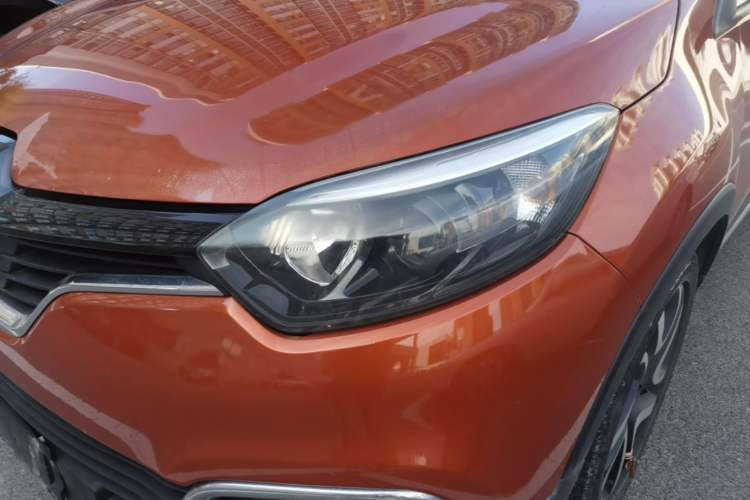 Used Renault Captur 2015 1.2T Automatic Comfort First Edition Left Front Headlight