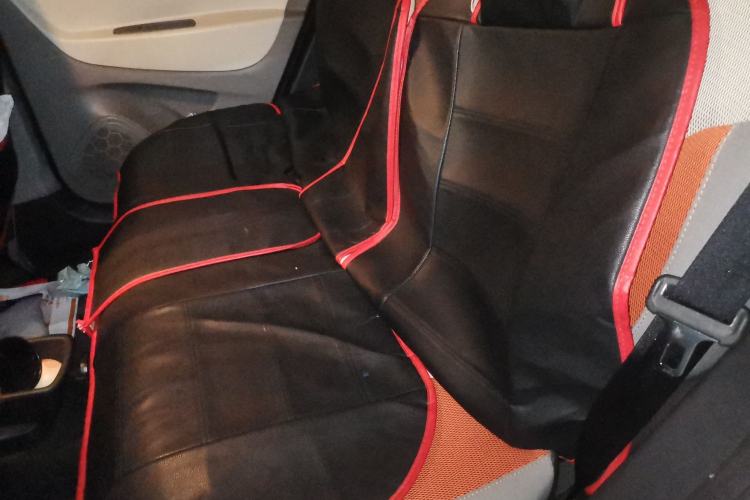 Used Renault Captur 2015 1.2T Automatic Comfort First Edition Left Rear Seat