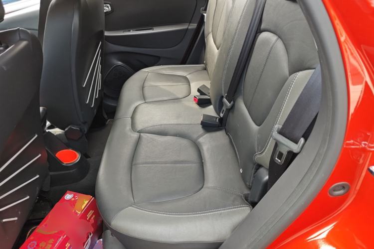 Used Renault Captur 2015 1.2T Automatic Luxury First Edition Left Rear Seat