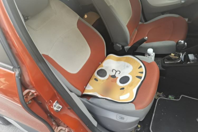 Used Renault Captur 2015 1.2T Automatic Comfort First Edition Right Front Seat