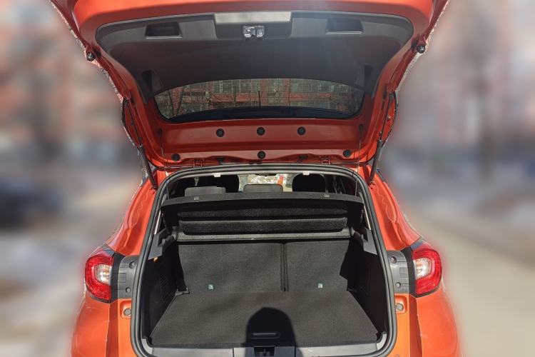 Used Renault Captur 2015 1.2T Automatic Comfort Edition Trunk
