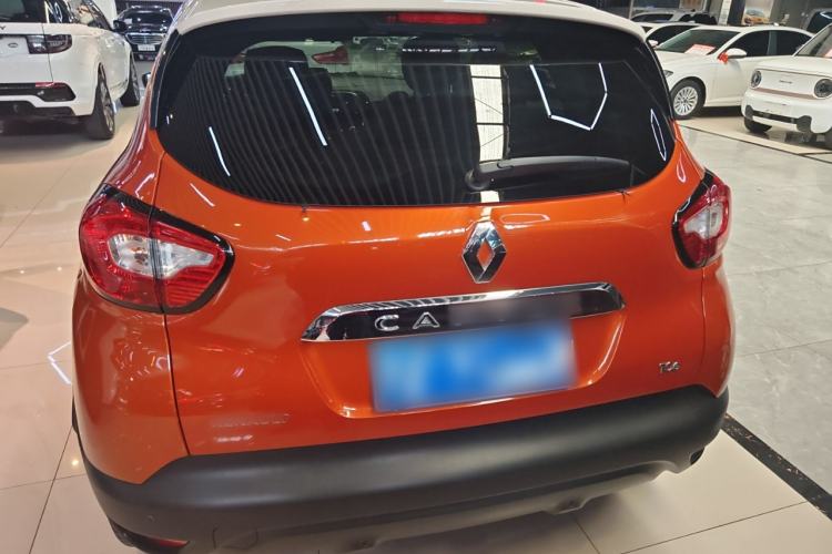 Used Renault Captur 2015 1.2T Automatic Luxury Edition Exterior 3