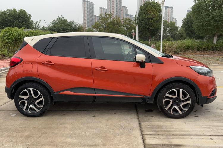 Used Renault Captur 2015 1.2T Automatic Comfort Edition Exterior 4