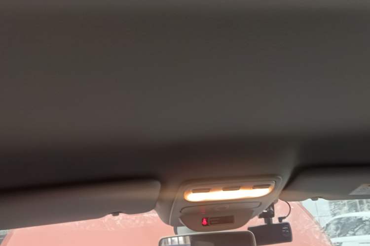Used Renault Captur 2015 1.2T Automatic Comfort Edition Headliner