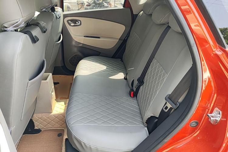 Used Renault Captur 2015 1.2T Automatic Comfort Edition Left Rear Seat