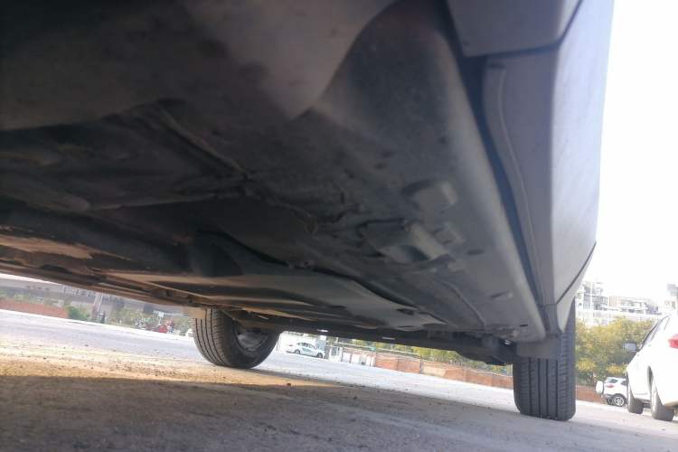 Used Renault Captur 2015 1.2T Automatic Comfort Edition Left Side Sill