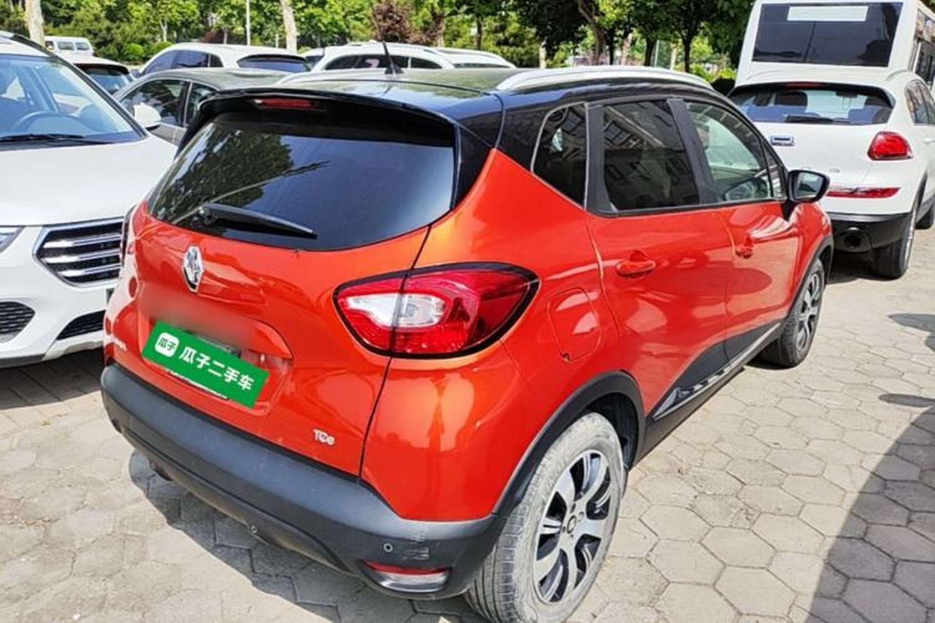 Used Renault Captur 2015 1.2T Automatic Comfort Edition Rear Right 45 Deg