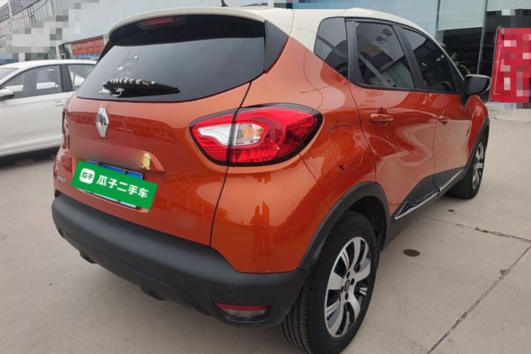 Used Renault Captur 2015 1.2T Automatic Comfort Edition Rear Right 45 Deg