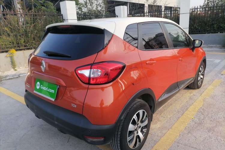 Used Renault Captur 2015 1.2T Automatic Comfort Edition Rear Right 45 Deg