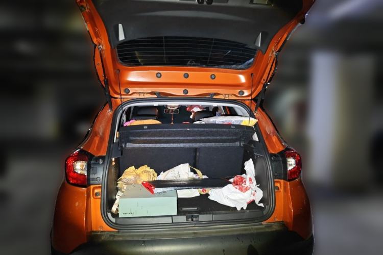 Used Renault Captur 2015 1.2T Automatic Luxury Edition Trunk