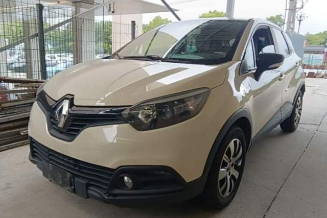 Used Renault Captur 2015 1.2T Automatic Standard Edition