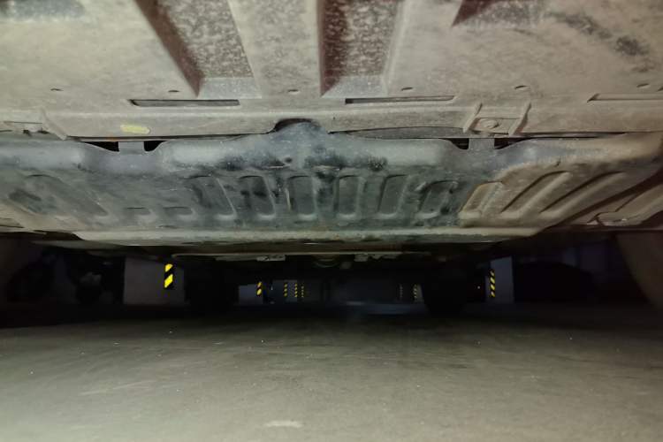 Used Renault Captur 2015 1.2T Automatic Standard Edition Chassis Front